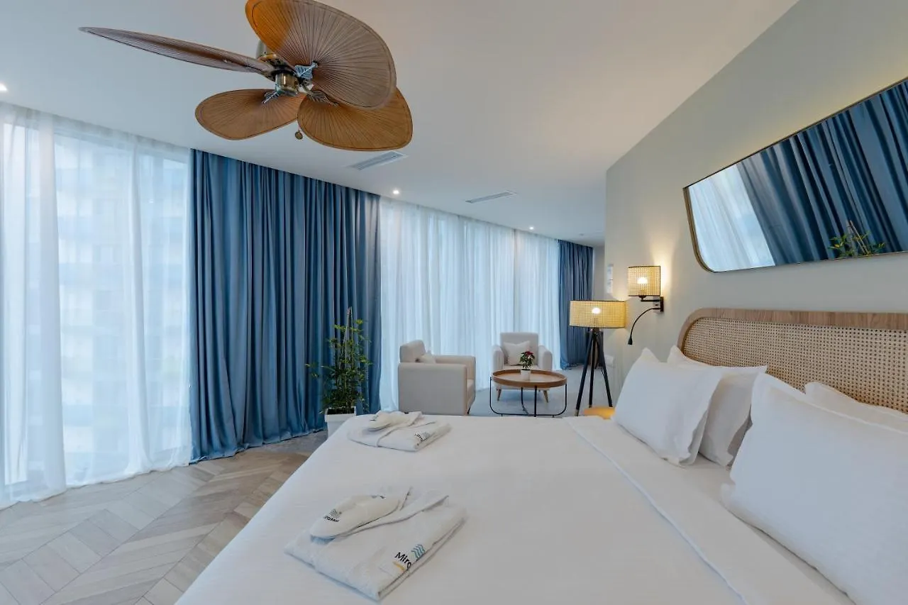 Miramar Luxury Residences Batumi 5*,