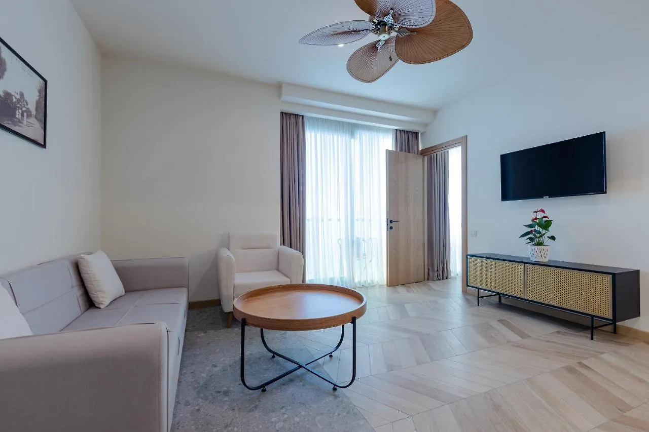 ***** Hotel Miramar Luxury Residences Batumi Georgien